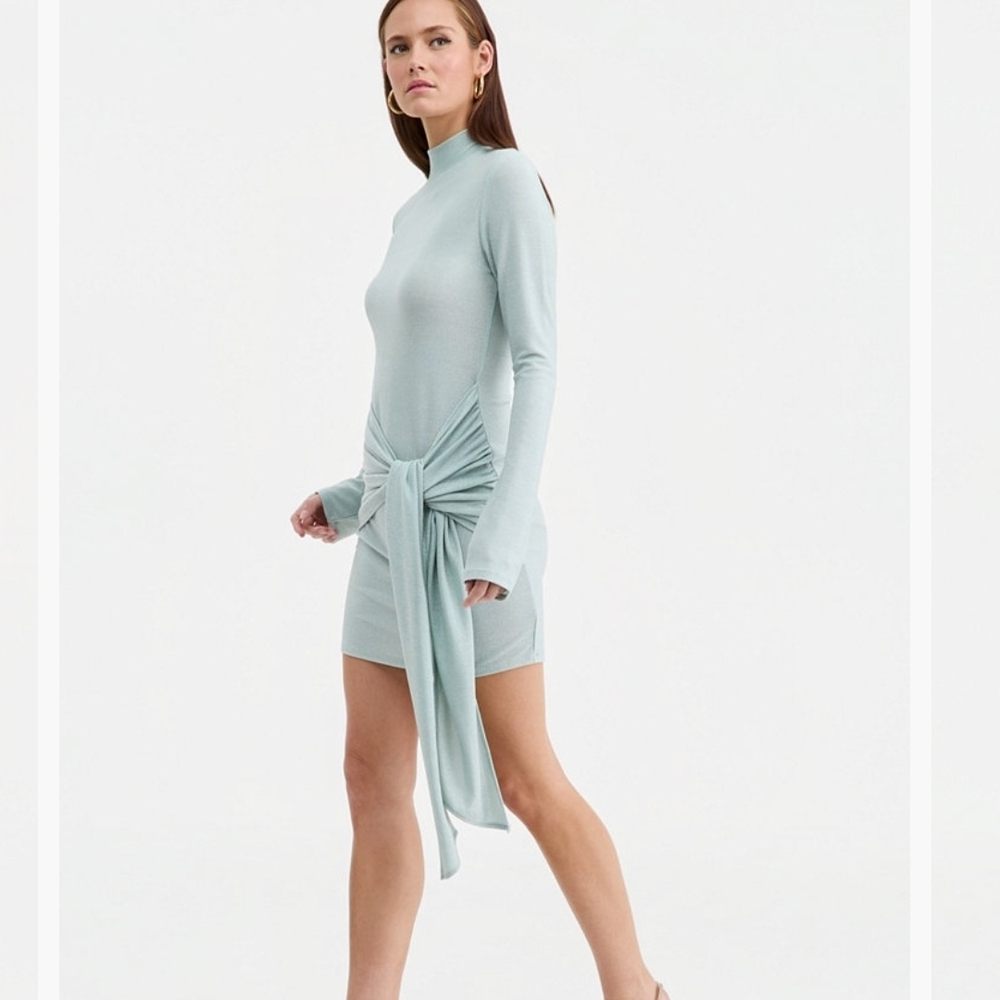 Elegant Mint Green Long Sleeve Dress
